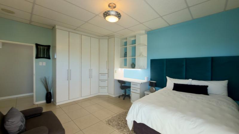 5 Bedroom Property for Sale in Pentagon Park Free State